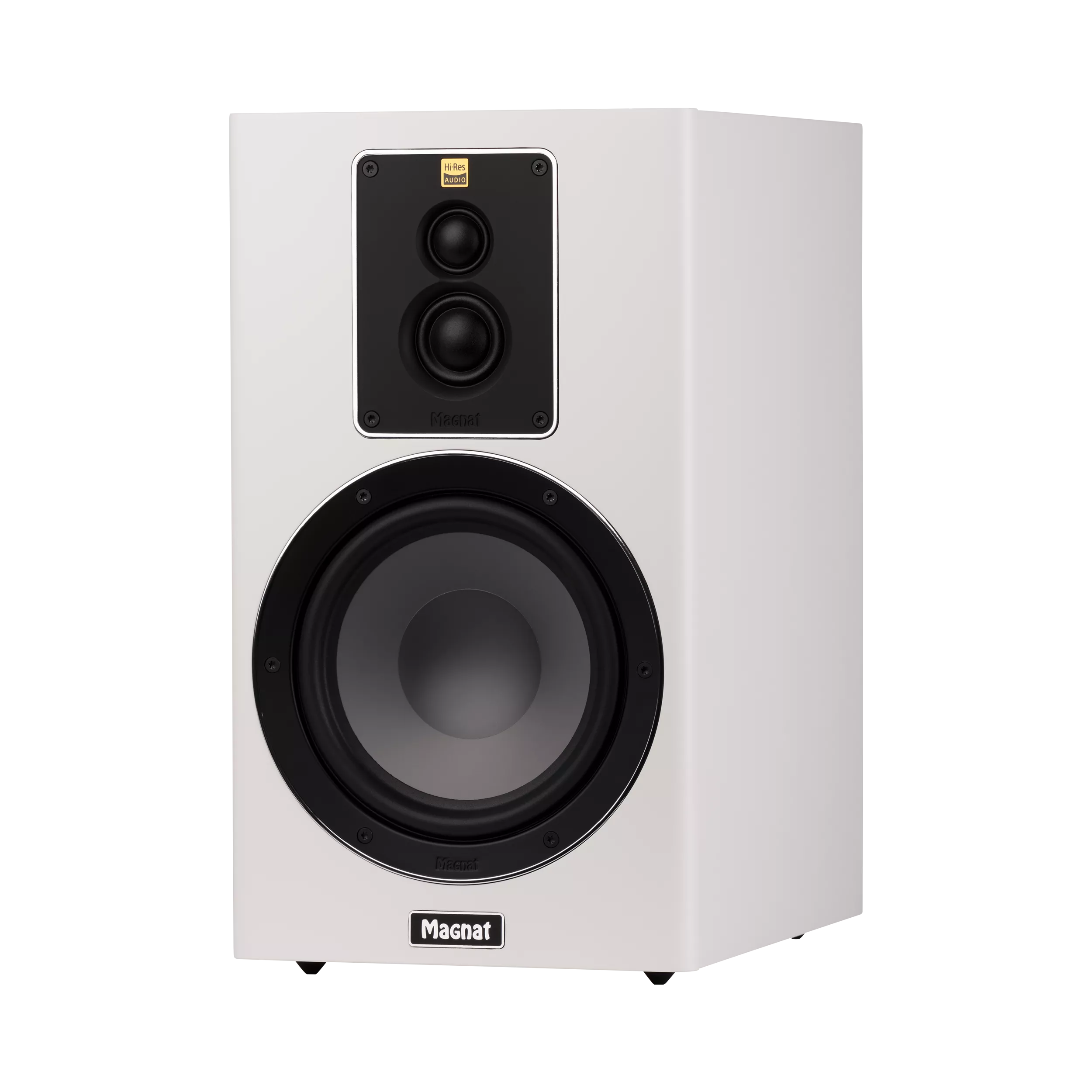 MAGNAT SIGNATURE 603 WHITE SATIN (PAR)