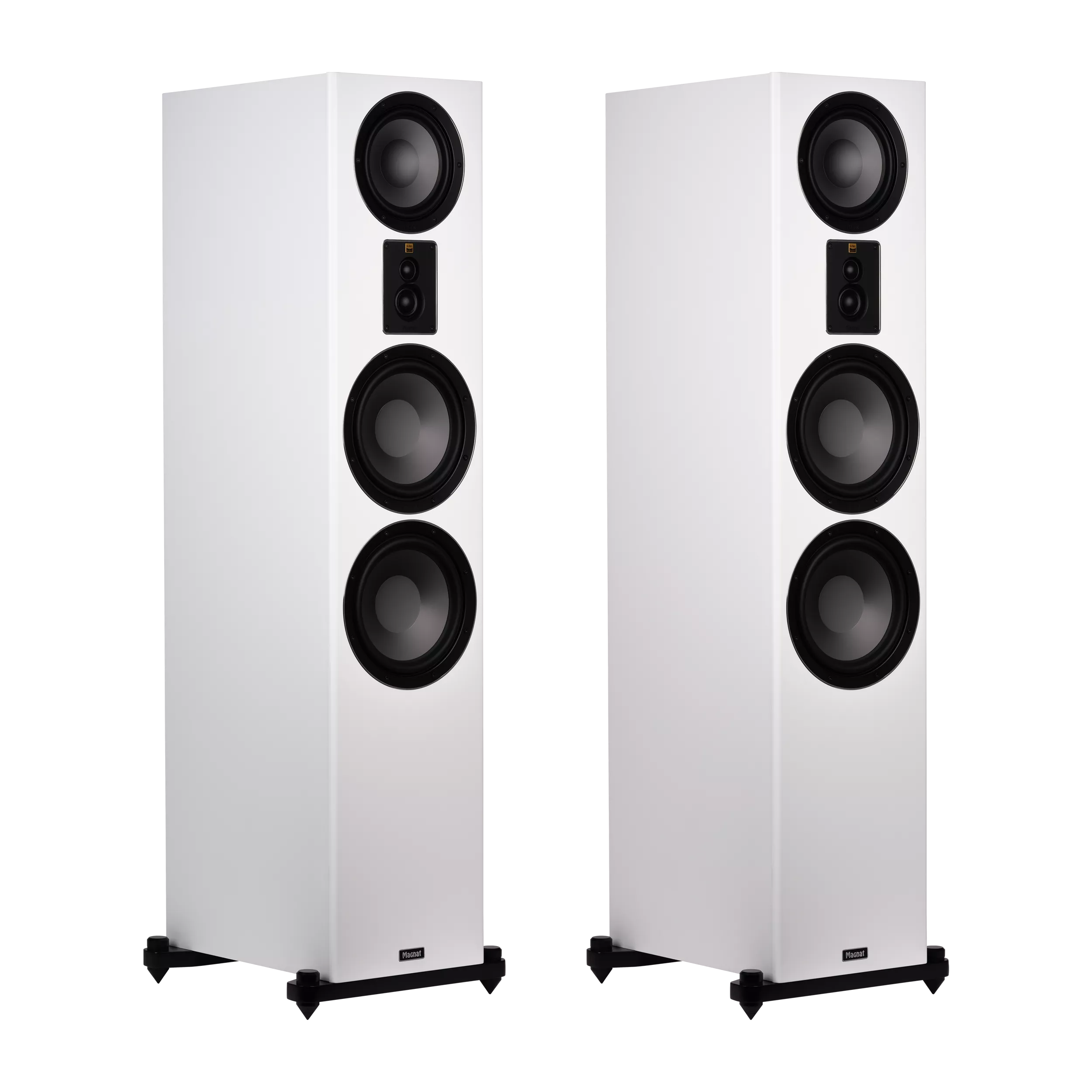 MAGNAT SIGNATURE 809 WHITE SATIN (UNIDAD)